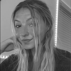 Meet your Posher, Aleah